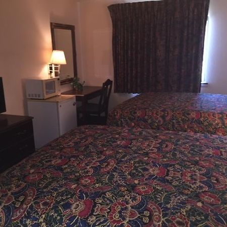 Haven Inn&Suites Monroe Buitenkant foto